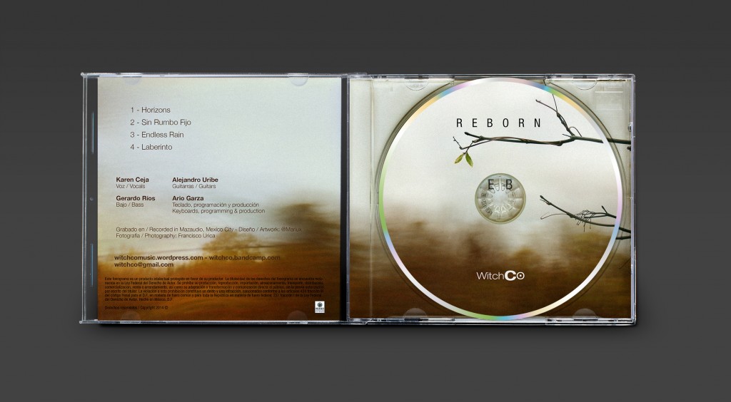 Album-JewelCase-Open